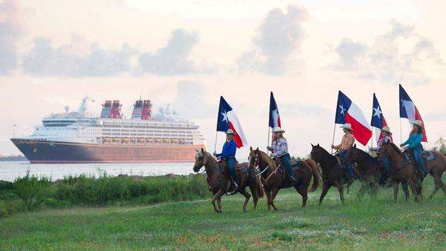 Disney Cruise Line Reportedly Targeting 70% Occupancy When Cruising Returns