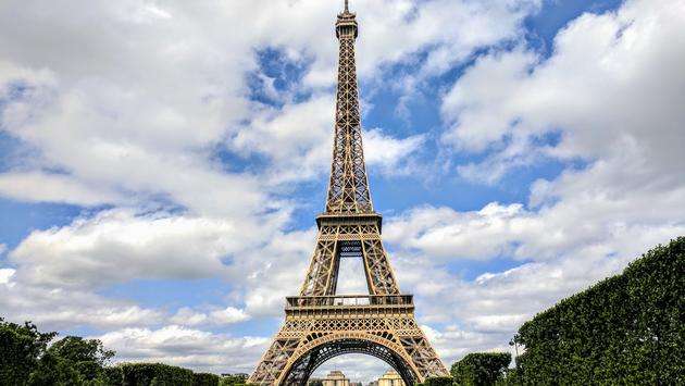 France Requiring COVID Pass for Eiffel Tower, Tourist Attractions